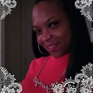 Meet your Posher, Latoya